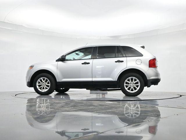 Photo of 2013 Ingot Silver Ford Edge