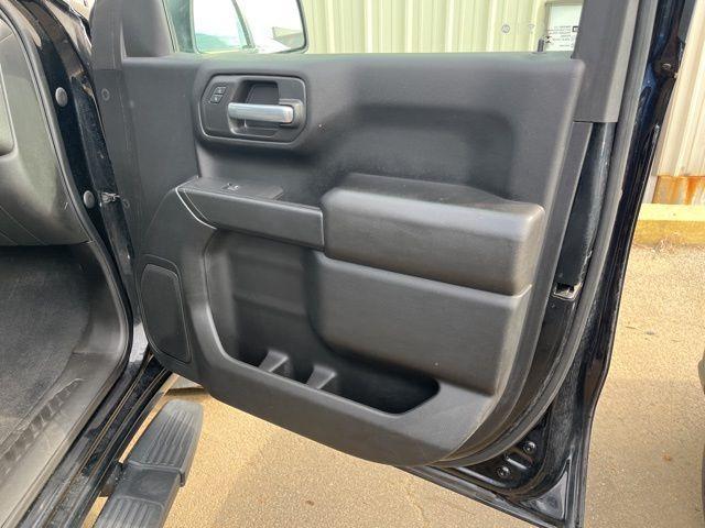Photo of 2021 Black Chevrolet Silverado 1500