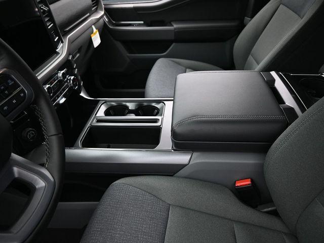 Photo of 2025 Iconic Silver Metallic Ford F-150
