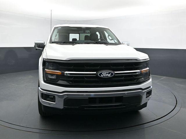 Photo of 2025 Oxford White Ford F-150