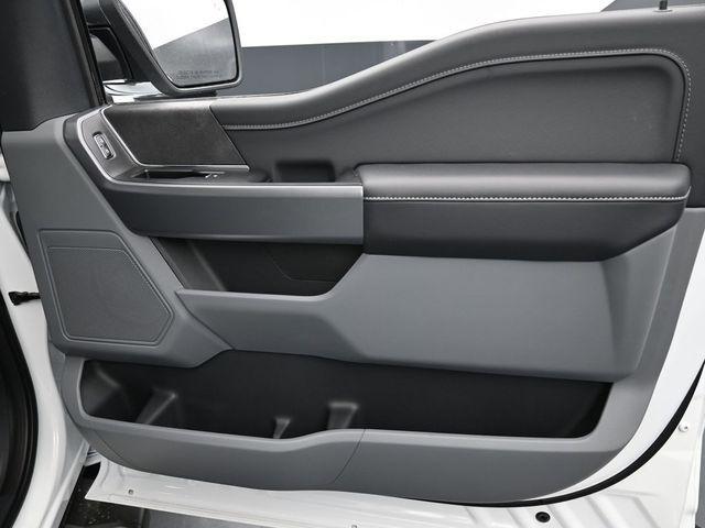 Photo of 2025 Oxford White Ford F-150