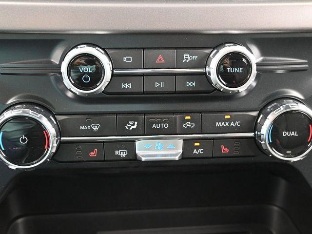 Photo of 2025 Oxford White Ford F-150