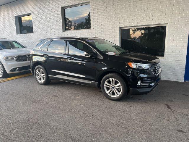 Photo of 2020 Black Ford Edge