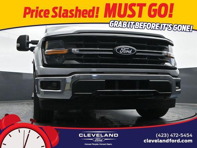 Photo of 2025 Silver Metallic Ford F-150