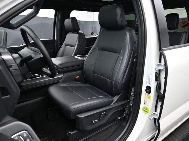 Photo of 2025 Star White Ford F-150