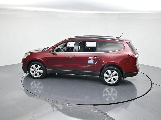 Photo of 2016 Siren Red Tintcoat Chevrolet Traverse