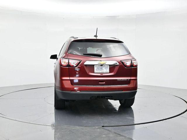 Photo of 2016 Siren Red Tintcoat Chevrolet Traverse