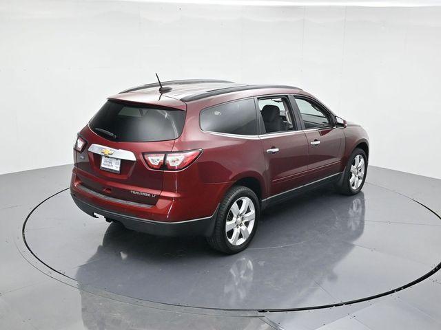 Photo of 2016 Siren Red Tintcoat Chevrolet Traverse