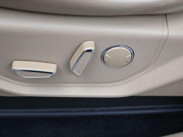 Photo of 2017 White Gold Ford F-150