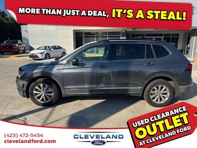 Photo of 2018 Platinum Gray Metallic Volkswagen Tiguan