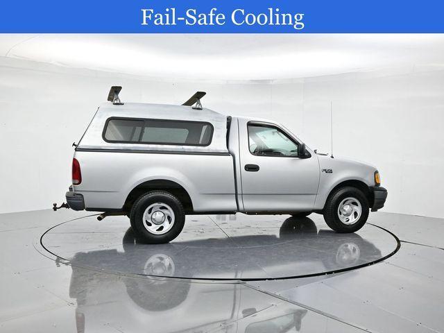 Photo of 2003 Silver Clearcoat Metallic Ford F-150