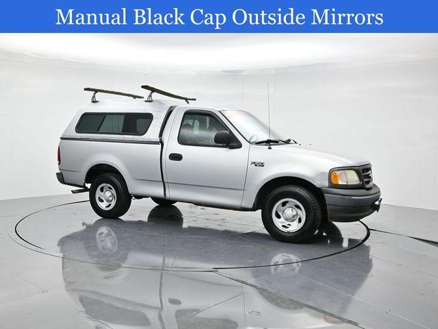 Photo of 2003 Silver Clearcoat Metallic Ford F-150