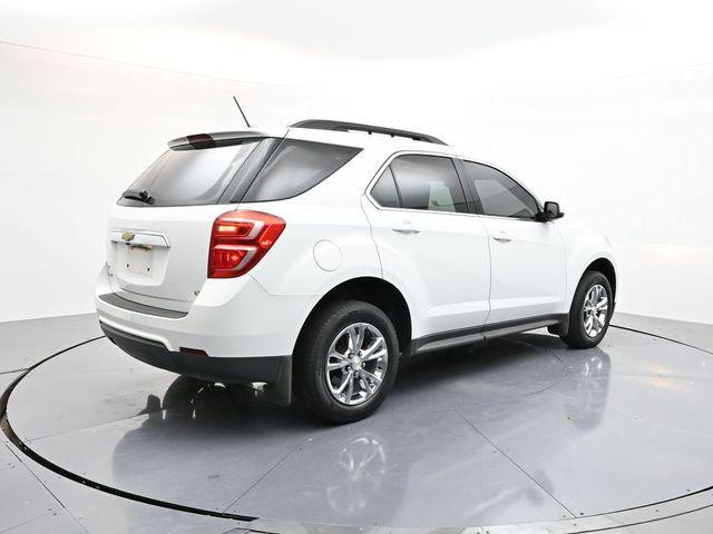 Photo of 2017 Summit White Chevrolet Equinox