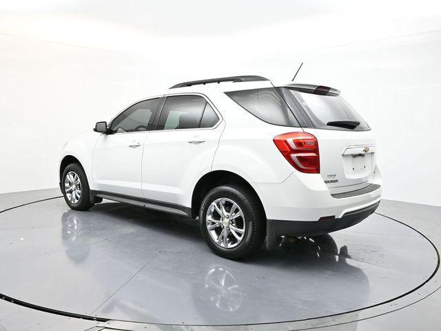 Photo of 2017 Summit White Chevrolet Equinox