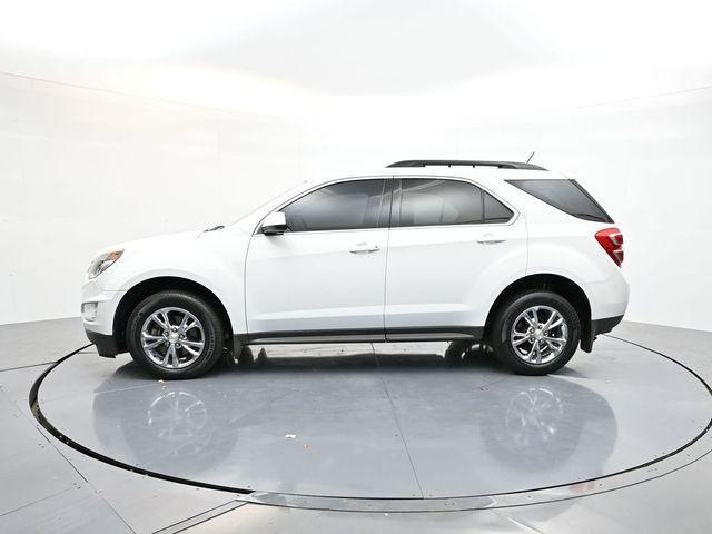Photo of 2017 Summit White Chevrolet Equinox