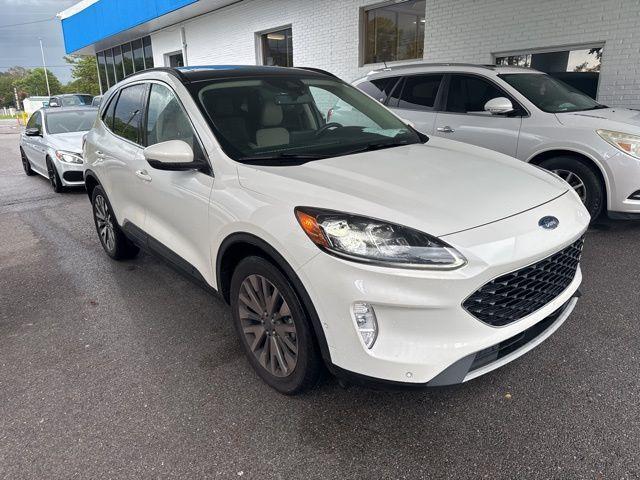 Photo of 2020 White Ford Escape