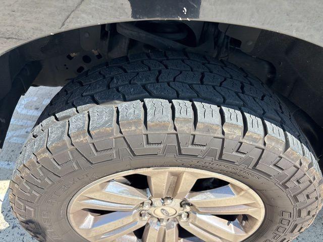 Photo of 2018 Shadow Black Ford F-150