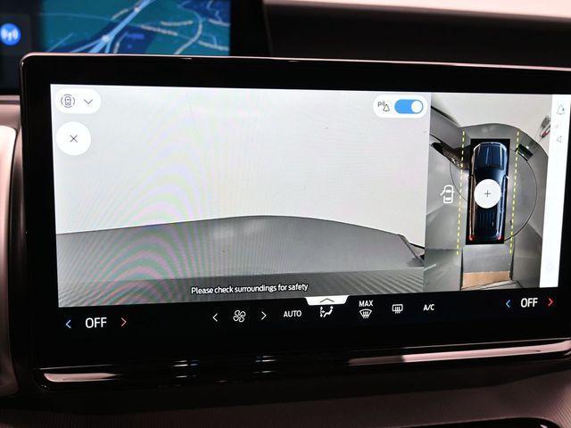 Photo of 2025 Dark Matter Gray Metallic Ford Expedition Max