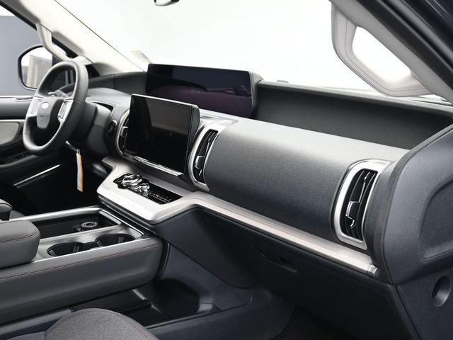 Photo of 2025 Dark Matter Gray Metallic Ford Expedition Max