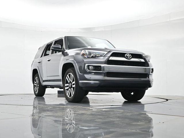 Photo of 2019 Magnetic Gray Metallic Toyota 4Runner