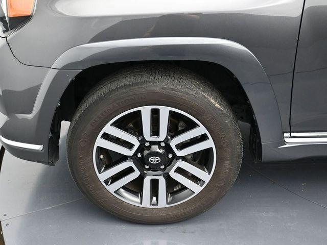 Photo of 2019 Magnetic Gray Metallic Toyota 4Runner