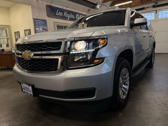 Photo of 2018 Silver Ice Metallic Chevrolet Suburban