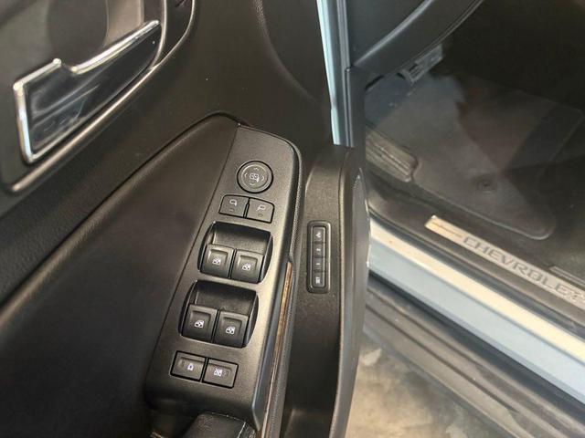 Photo of 2018 Silver Ice Metallic Chevrolet Suburban