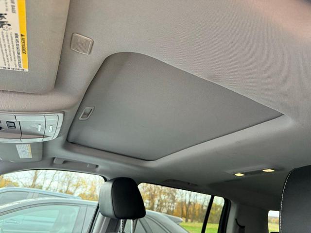 Photo of 2018 Silver Ice Metallic Chevrolet Suburban