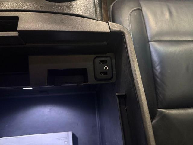 Photo of 2018 Silver Ice Metallic Chevrolet Suburban