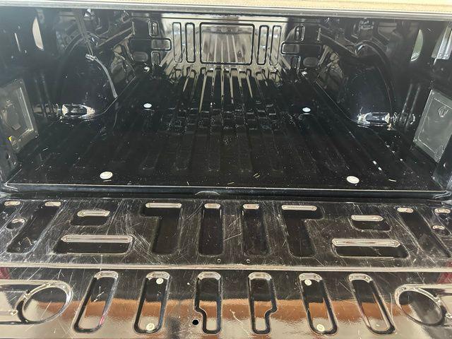 Photo of 2024 Black Metallic Ford F-150