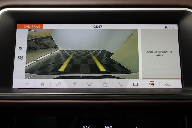 Photo of 2020 Fuji White Land Rover Range Rover Evoque