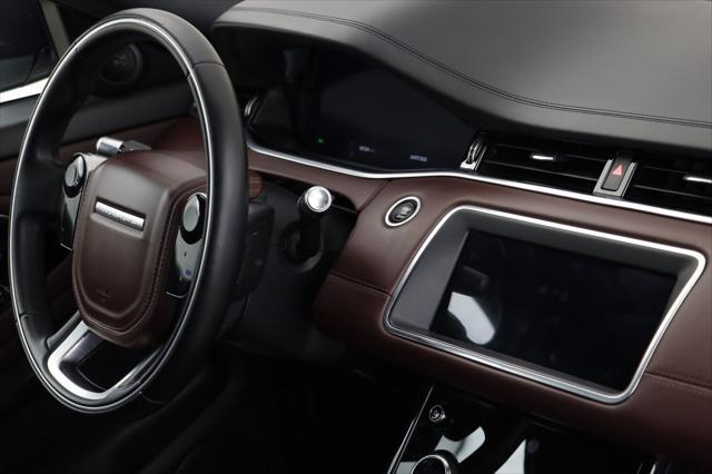 Photo of 2020 Fuji White Land Rover Range Rover Evoque