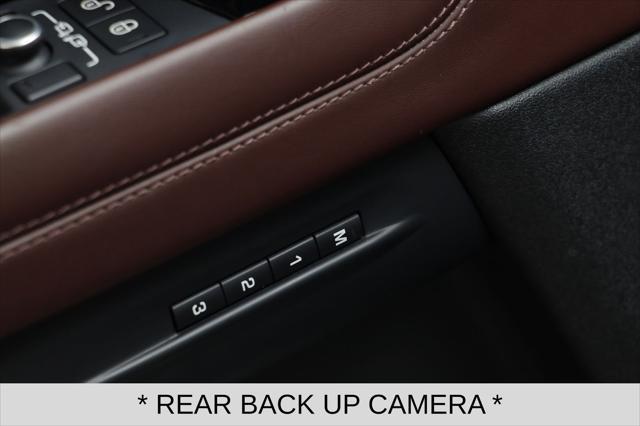 Photo of 2020 Fuji White Land Rover Range Rover Evoque