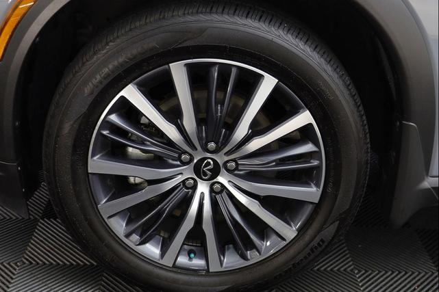 Photo of 2025 Harbor Gray/Obsidian Black INFINITI QX60