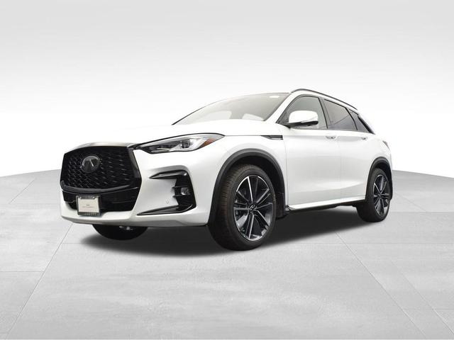 Photo of 2024 Radiant White INFINITI QX50
