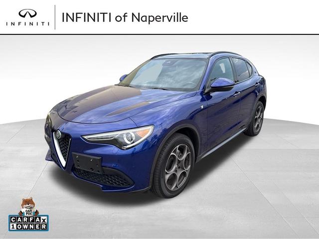 Photo of 2022 Anodized Blue Metallic Alfa Romeo Stelvio