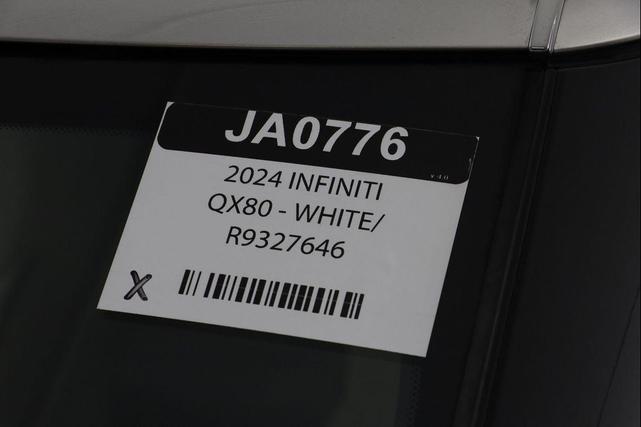 Photo of 2024 Moonstone White INFINITI QX80