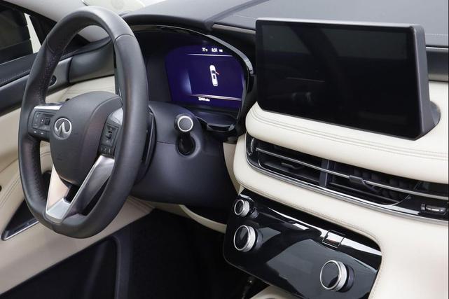 Photo of 2024 Mineral INFINITI QX60