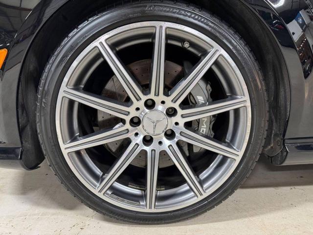 Photo of 2012 Black Mercedes-Benz E-Class
