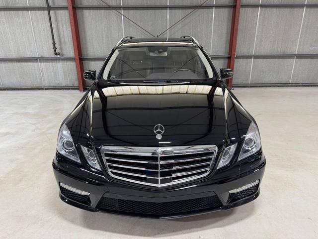 Photo of 2012 Black Mercedes-Benz E-Class