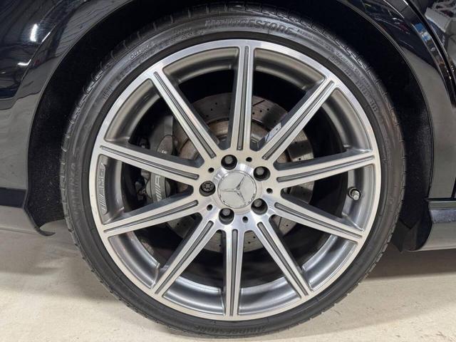 Photo of 2012 Black Mercedes-Benz E-Class