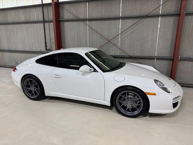 Photo of 2009 Carrara White Porsche 911