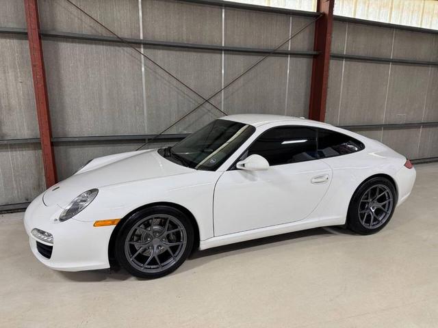 Photo of 2009 Carrara White Porsche 911