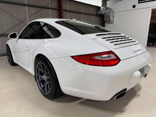 Photo of 2009 Carrara White Porsche 911