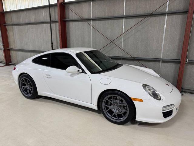 Photo of 2009 Carrara White Porsche 911