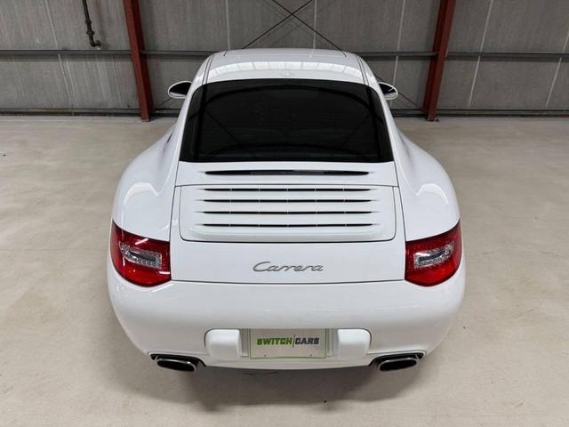 Photo of 2009 Carrara White Porsche 911