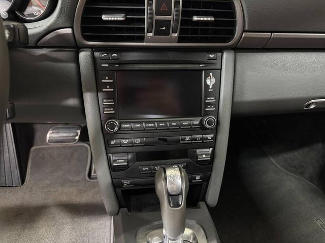 Photo of 2009 Carrara White Porsche 911