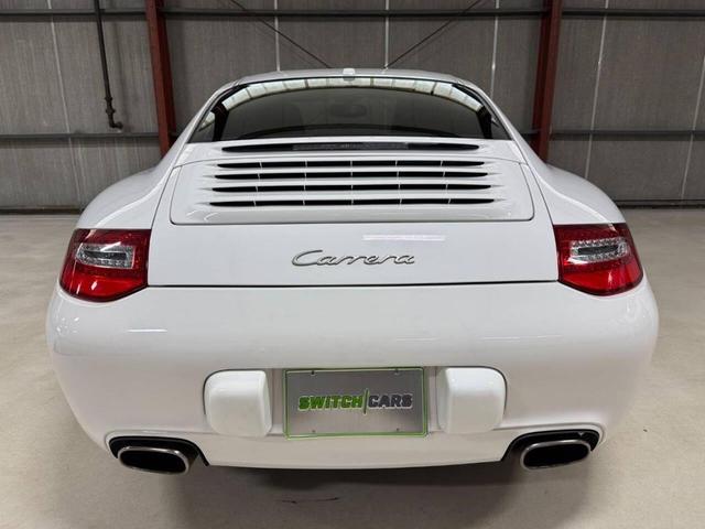 Photo of 2009 Carrara White Porsche 911