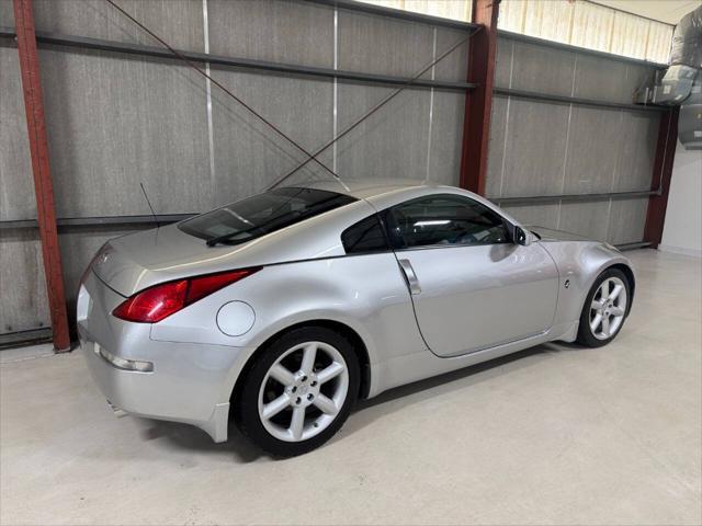 Photo of 2003 Silver Nissan 350Z
