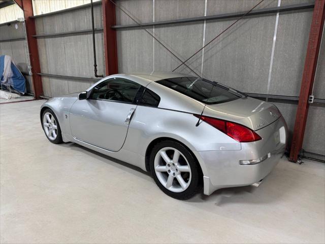 Photo of 2003 Silver Nissan 350Z